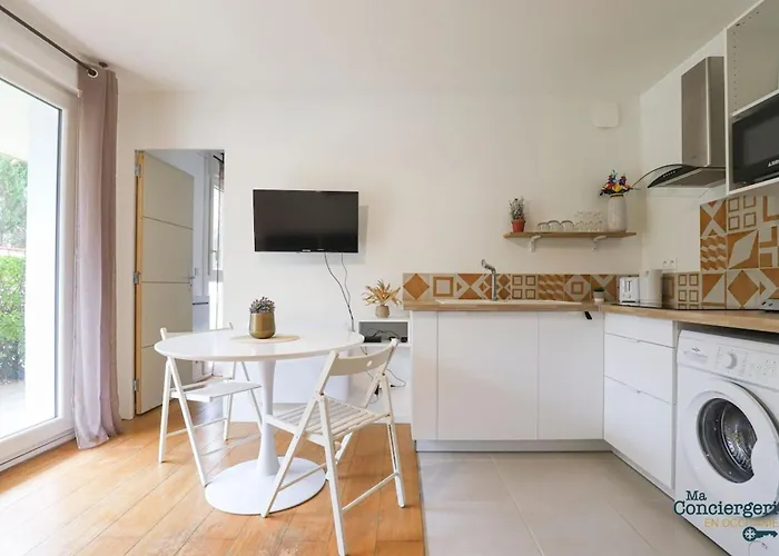 Lardenne - Parking Hippodrome Zenith *