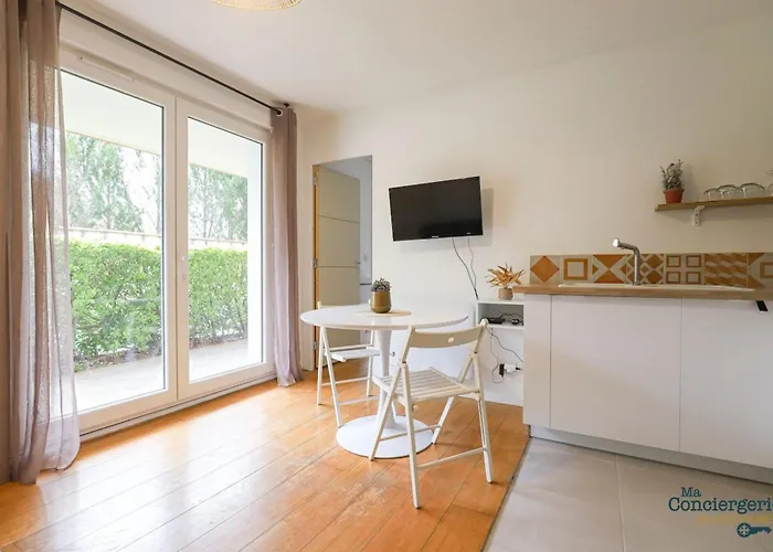 Lardenne - Parking Hippodrome Zenith Apartment *